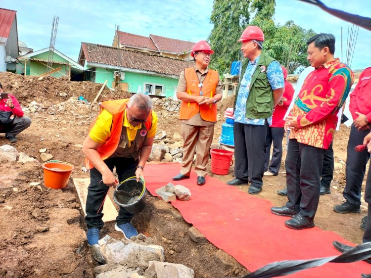 Peletakan Batu Pertama Pembangunan Puskesmas Warungkondang, Kabupaten Cianjur Provinsi jawa Barat