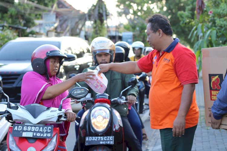 Ramadan Bulan Penuh Berkah, ASN BPBD Klaten Berbagi