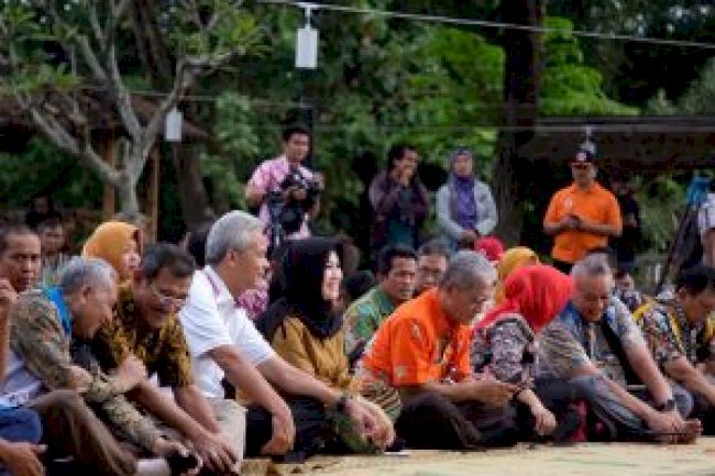 LAUNCHING GERAKAN PENTAHELIK GOTONG ROYONG PENYELAMATAN DAN PEMBERDAYAAN KAWASAN SUNGAI KUNING
