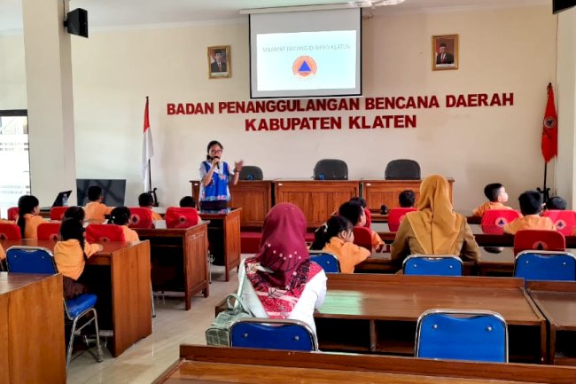 Edukasi Kebencanaan Bagi Siswa/i TK Pertiwi Gemampir, kecamatan Karangnongko