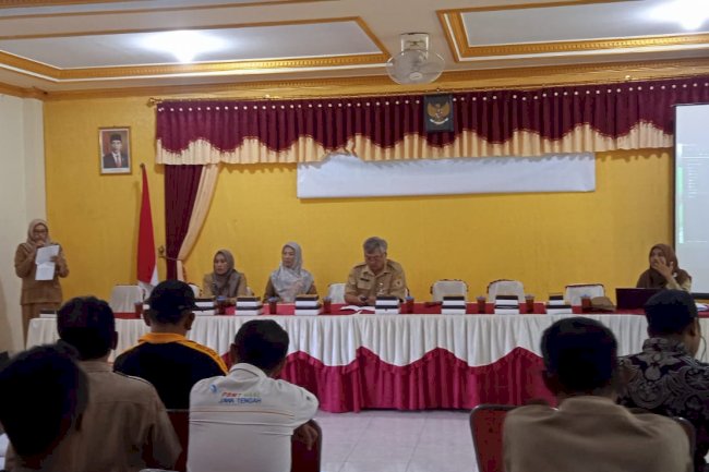 Sosialisasi, Komunikasi, Informasi, dan Edukasi Desa Rawan Bencana di desa Gaden kecamatan Trucuk
