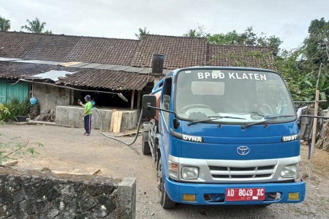 Penanganan Kekeringan Bpbd Klaten Distribusikan Air Bersih 30 000