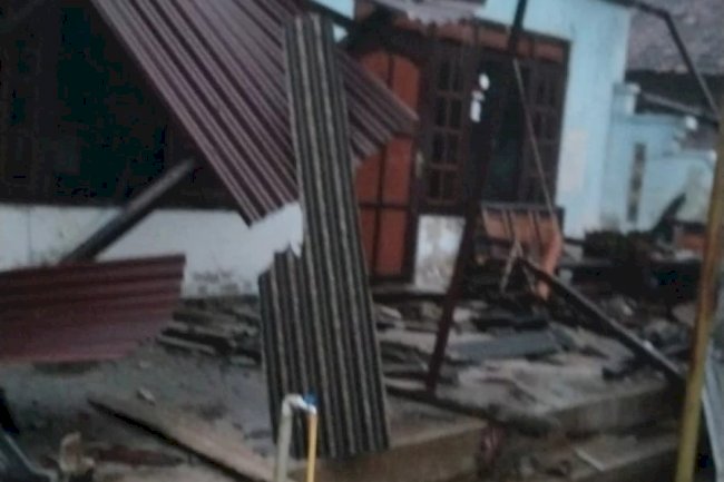 Cuaca Ekstrim Mengakibatkan Pohon Tumbang di beberapa Wilayah Kabupaten Klaten