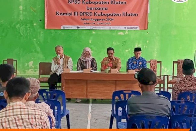 Sosialisasi KIE Rawan Bencana di desa Sembung, kecamatan Wedi