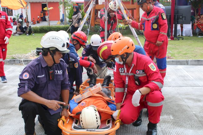Sukseskan Hari Kesiapsiagaan Bencana (HKB) 2025, BPBD Kabupaten Klaten Gelar Simulasi Gempa Bumi dan Kebakaran