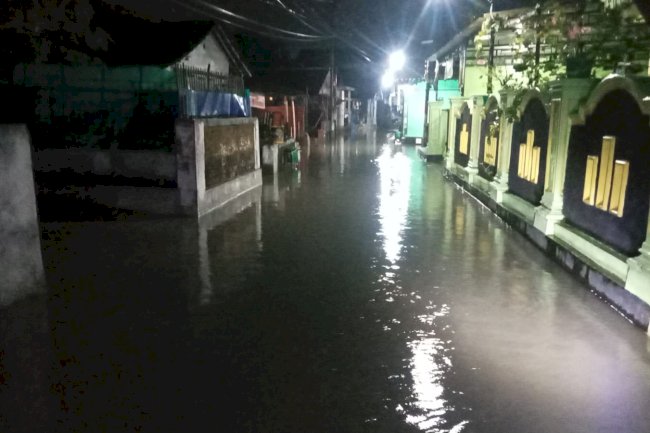 Hujan Deras sebabkan Limpasan Air Hujan di desa Tlobong, Delanggu