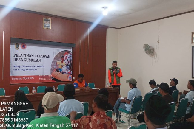 Menjadi Narasumber dalam Kegiatan Pelatihan Relawan Desa Gumulan, Kecamatan Klaten Tengah