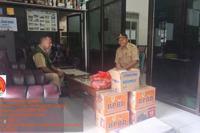 Distribusi Bantuan Logistik Talud Jebol Di Kemalang