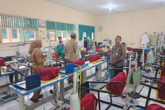 Assessment Dampak Gempa Bumi di SMKN 1 Gantiwarno