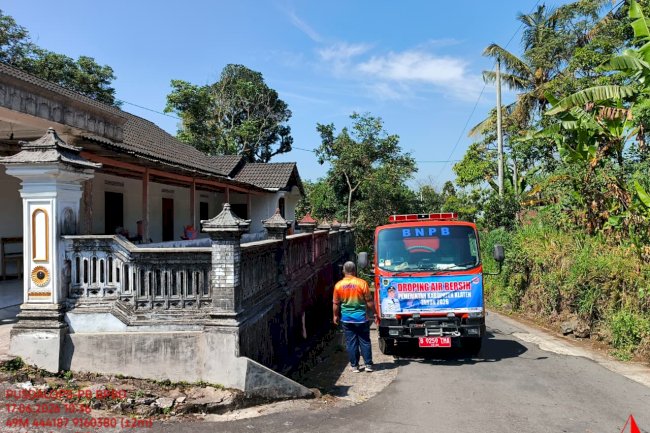 Droping Air Bersih 12 Tangki/ 60.000 Liter ke Kecamatan Kemalang
