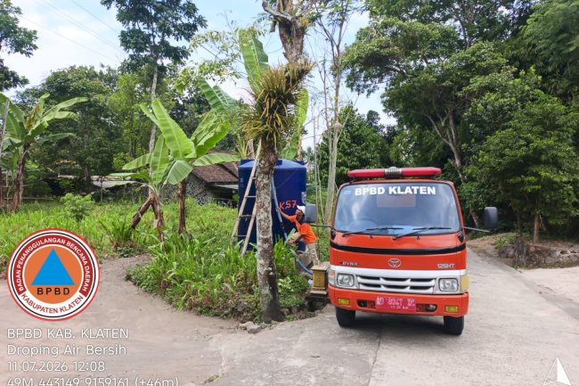 Droping Air Bersih 9 Tangki ke Tiga Desa di Kecamatan Kemalang, Dampak Kekeringan