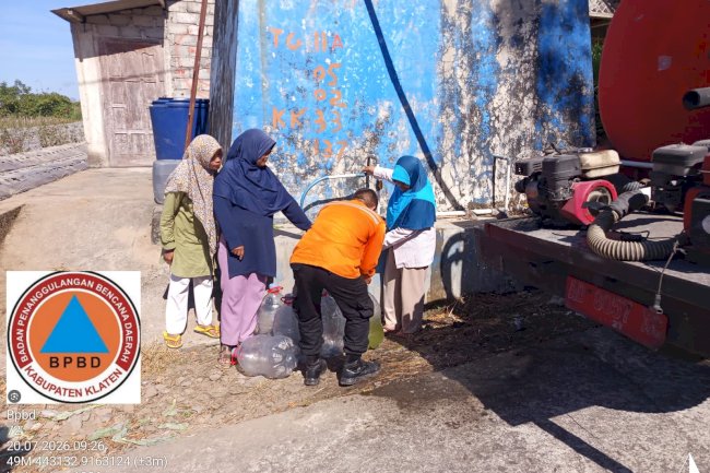Droping Air Bersih 9 Tangki ke Tiga Desa di Kecamatan Kemalang, Dampak Kekeringan