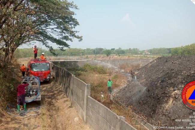 Kebakaran Sampah TPA Troketon, Kecamatan Pedan