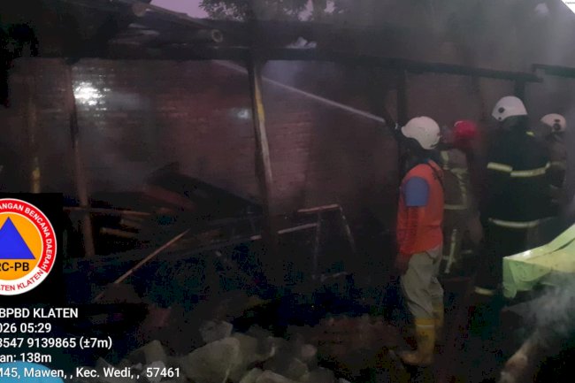 Kebakaran Gudang dan Kandang Ayam di Desa Pesu, Kecamatan Wedi