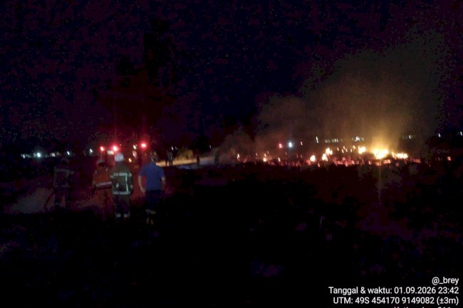 Kebakaran Los Tembaku luasan terbakar 2.000 M2 di Dukuh Balang, Desa Karanglo, Kecamatan Klaten Selatan