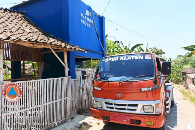 Droping Air Bersih 9 Tangki / 45.000 Liter ke 2 Kecamatan, 3 Desa - Dampak Kekeringan