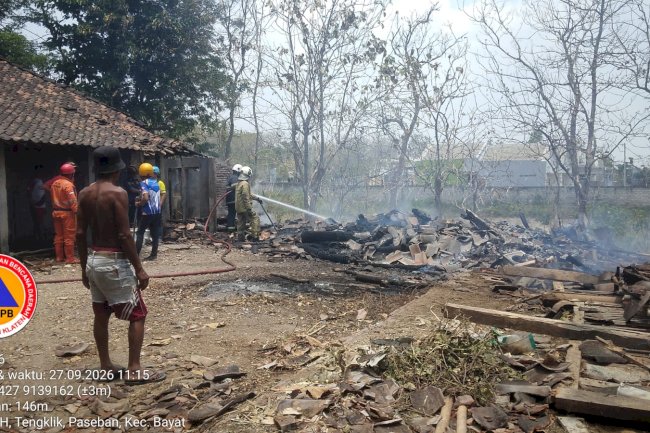 Kebakaran Gudang dan Dapur Rumah di Desa Paseban, Kecamatan Bayat