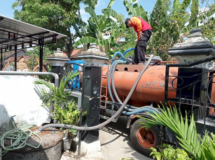Penanganan Kekeringan, BPBD Klaten Distribusikan Air Bersih 30.000 Liter di desa Jambakan kecamatan Bayat