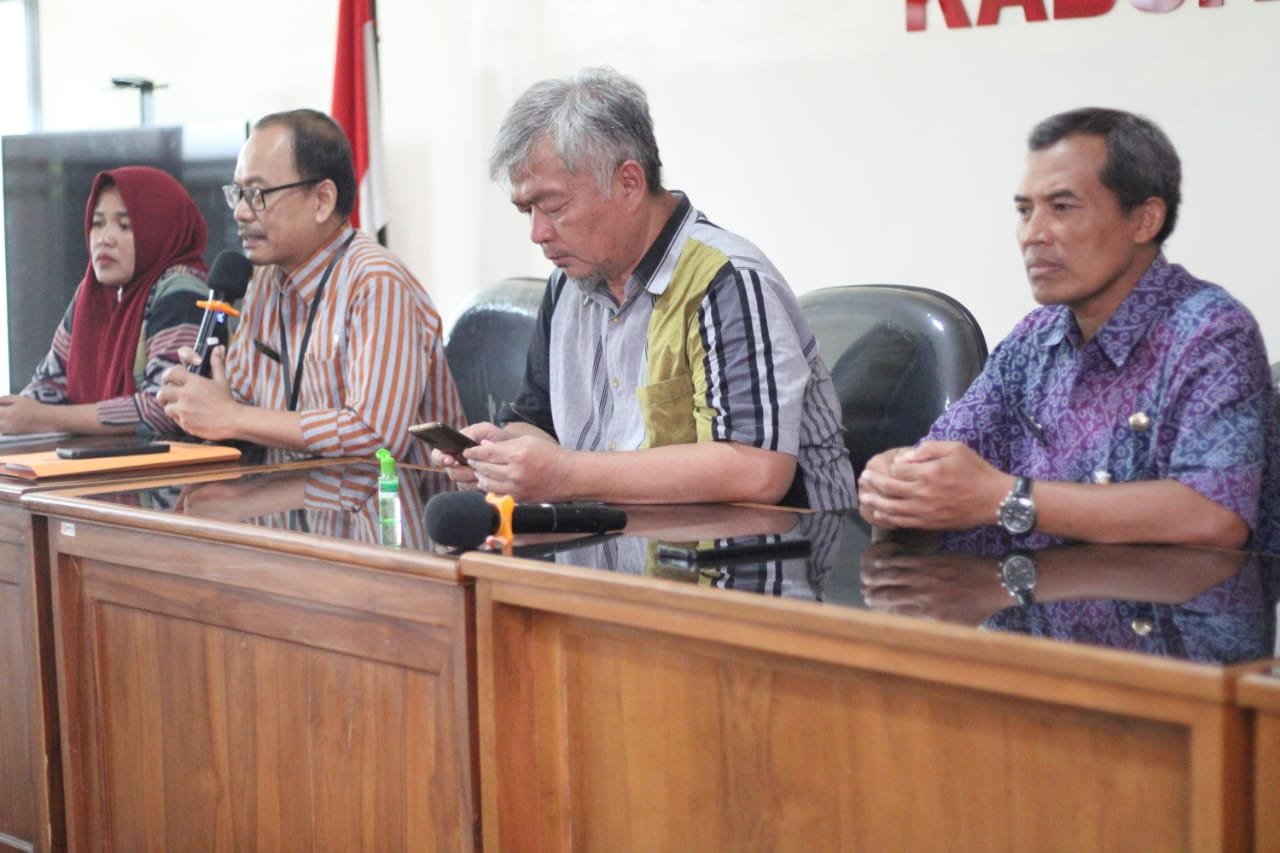 Kenal Pamit Sekretaris, Kasubag Umbeg, dan Kasubag PP BPBD Kabupaten Klaten