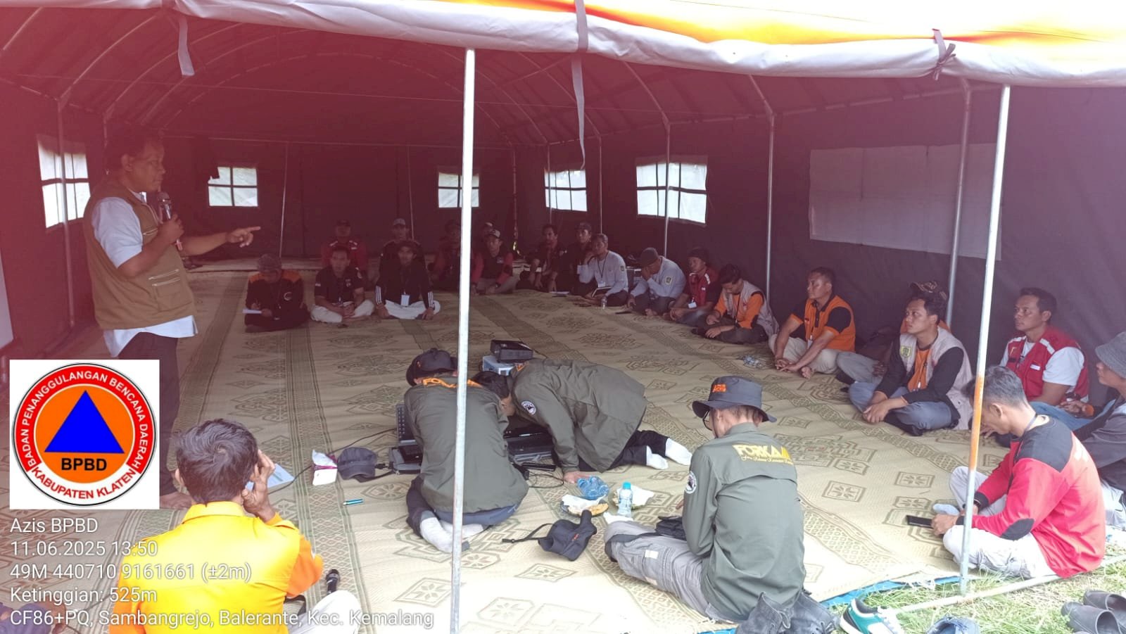 Menjadi Narasumber dalam giat Pembentukan dan Pelatihan TRC (Tim Reaksi Cepat) Kecamatan Kemalang