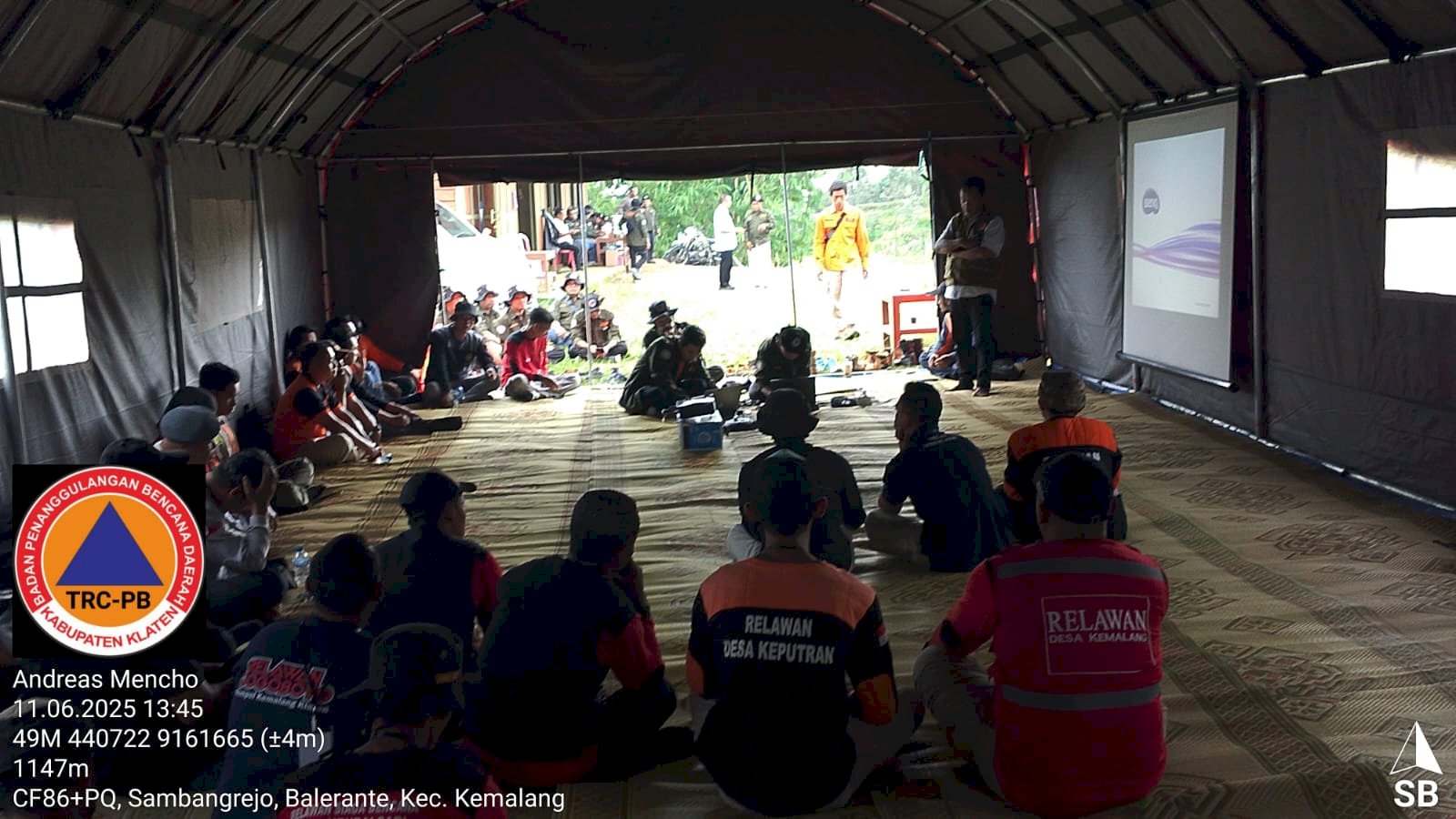 Menjadi Narasumber dalam giat Pembentukan dan Pelatihan TRC (Tim Reaksi Cepat) Kecamatan Kemalang