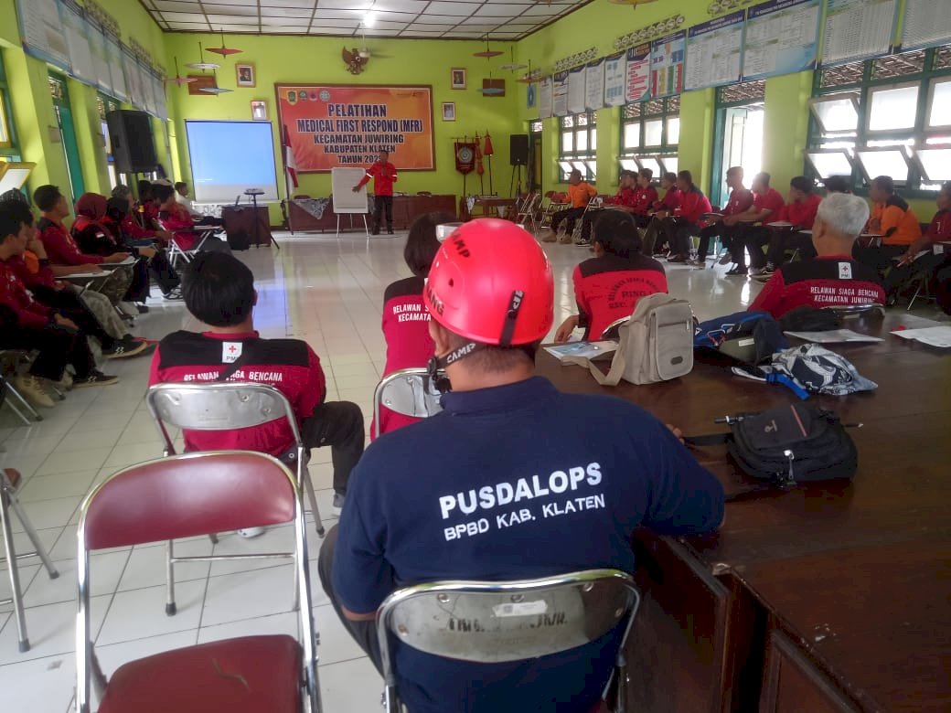 Pelatihan MFR (Medical First Respond) Bagi Relawan di Kecamatan Juwiring