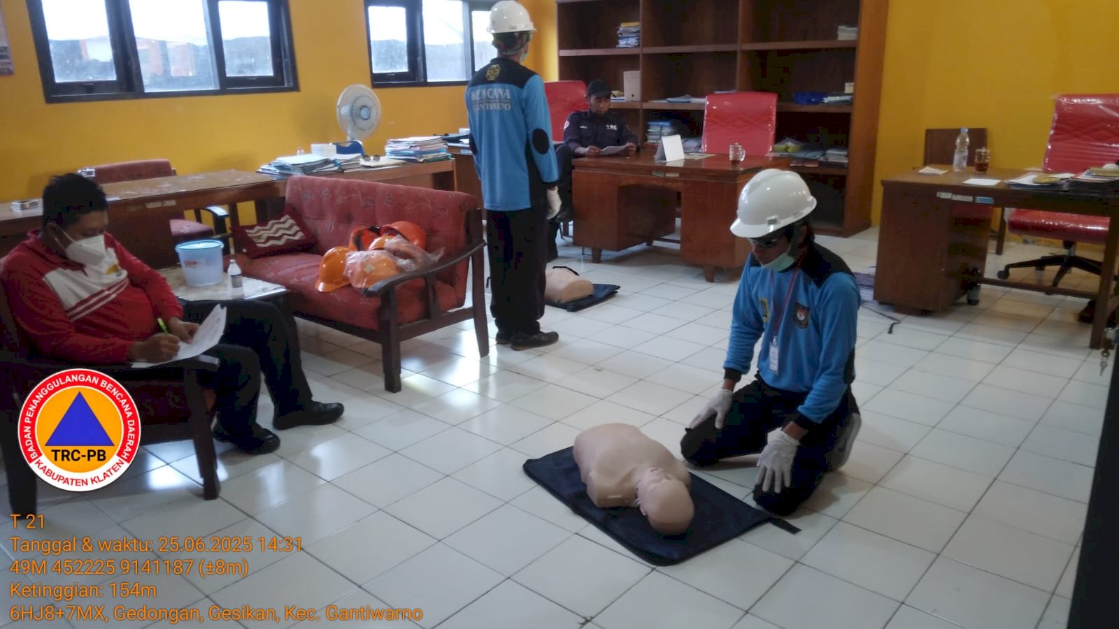 Materi MFR dalam Giat Pengukuhan dan Pelatihan TRC (Tim Reaksi Cepat) Kecamatan Gantiwarno