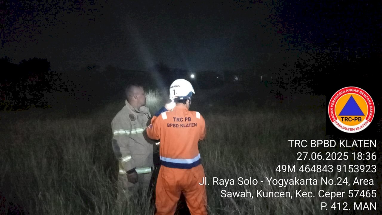 Kebakaran Lahan seluas ±2000m² Akibat Pembakaran Sampah Tidak Terkontrol di desa Kuncen, kecamatan Ceper