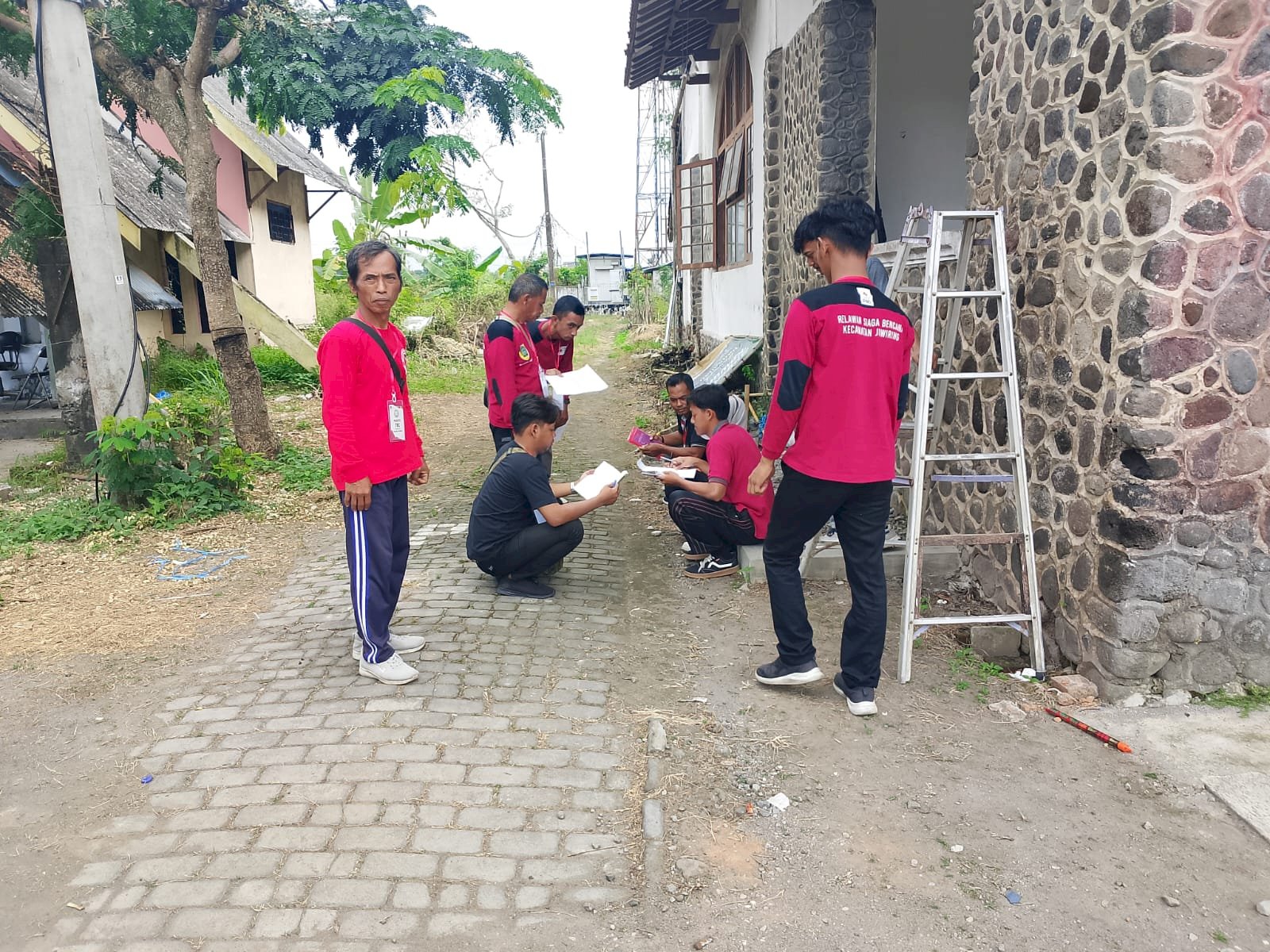 Menjadi Narasumber dalam Giat Pelatihan dan Pengukuhan TRC (Tim Reaksi Cepat) Kecamatan Juwiring