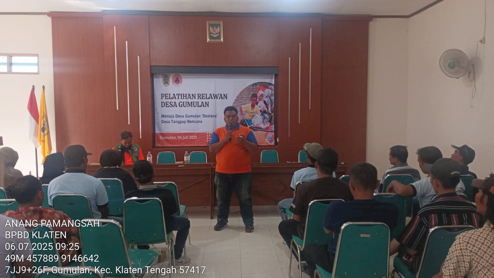 Menjadi Narasumber dalam Kegiatan Pelatihan Relawan Desa Gumulan, Kecamatan Klaten Tengah