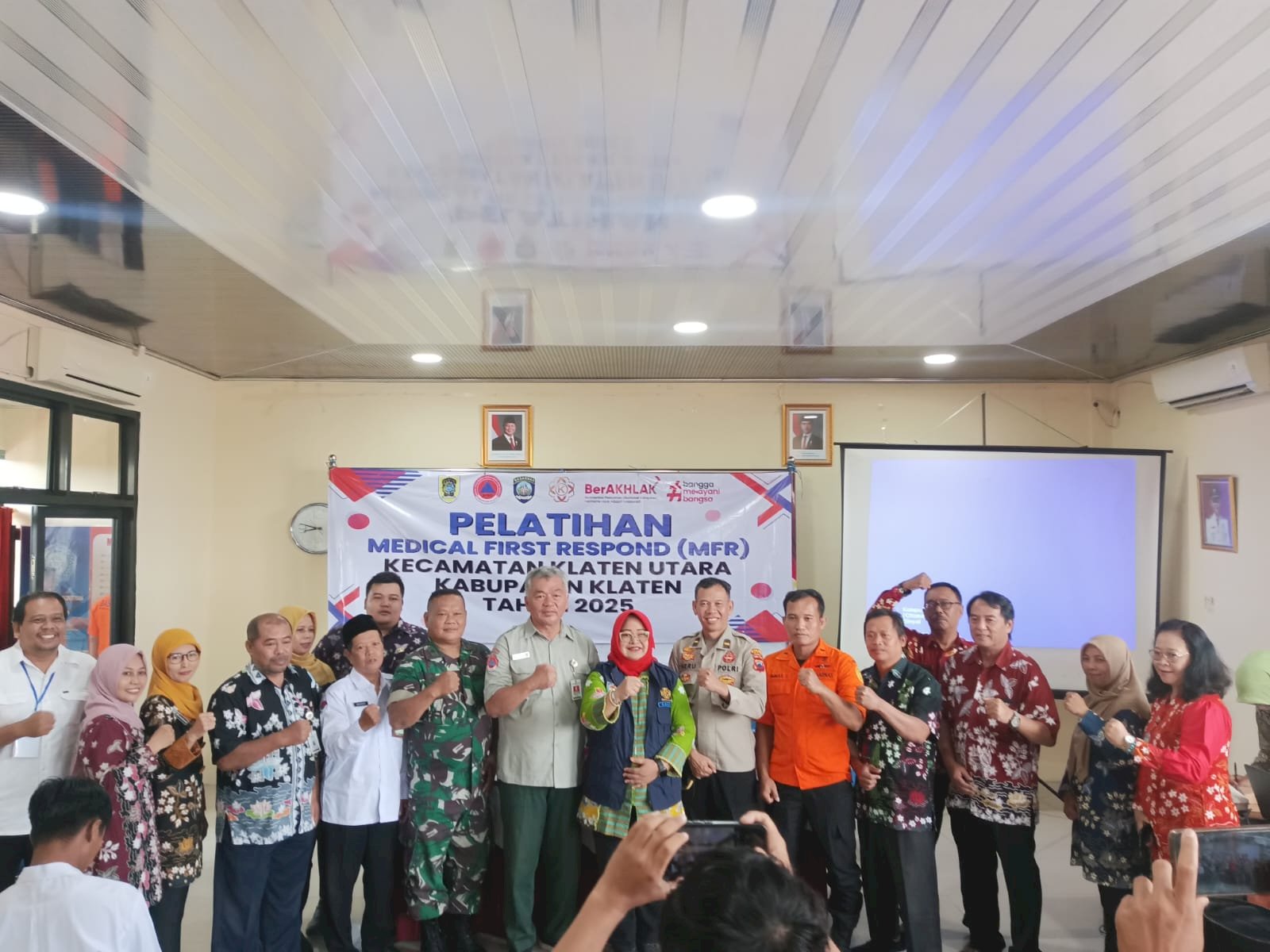 Pembukaan Pelatihan Medical First Respond (MFR) dan Peresmian Posko KENCANA Kecamatan Klaten Utara