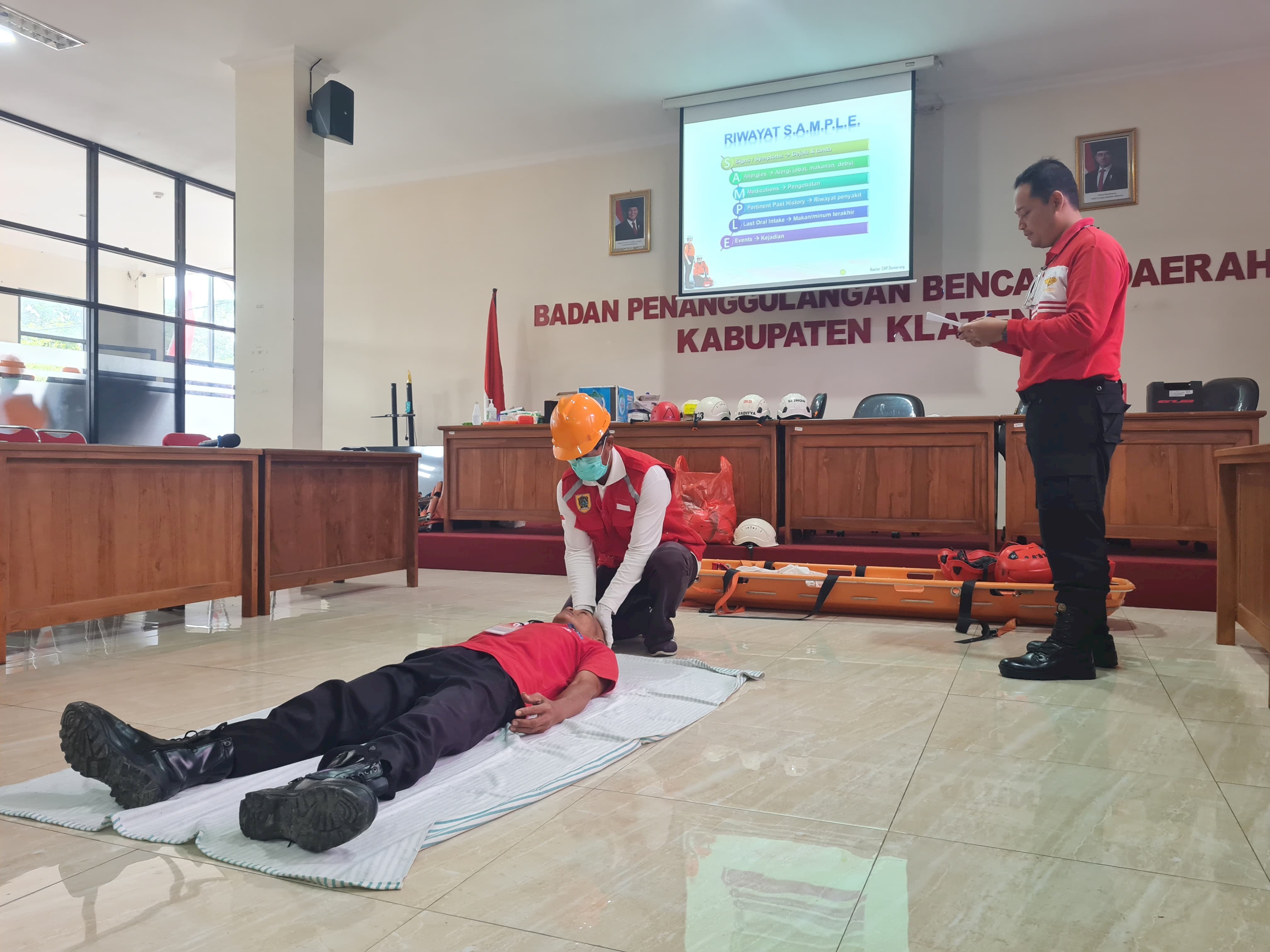Pelatihan Medical First Respond (MFR) Bagi Relawan Kecamatan Wedi di BPBD Kabupaten Klaten