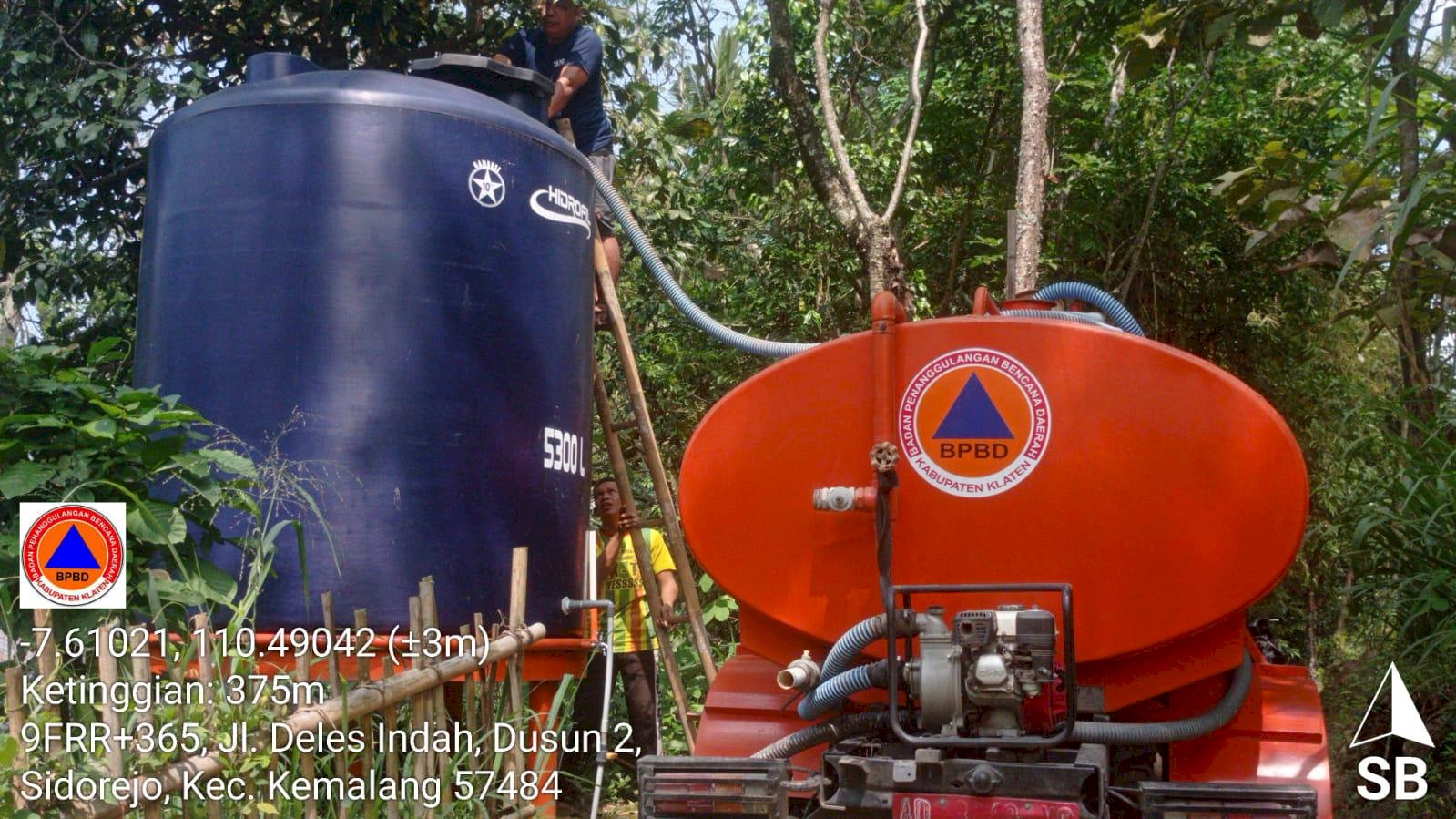 Distribusikan Air Bersih 9 Tangki di Desa Sidorejo, Tegalmulyo, dan desa Tlogowatu, Kecamatan Kemalang