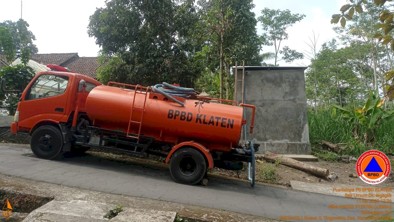 Distribusikan Air Bersih 9 Tangki di Desa Sidorejo, Tegalmulyo, dan desa Tlogowatu, Kecamatan Kemalang