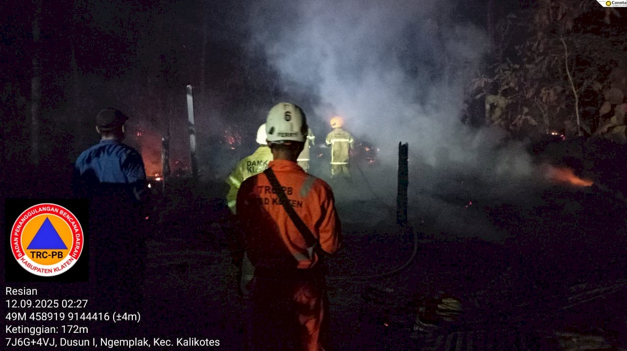 Gudang Pengrajin Kayu di Desa Krakitan, Kecamatan Bayat Terbakar