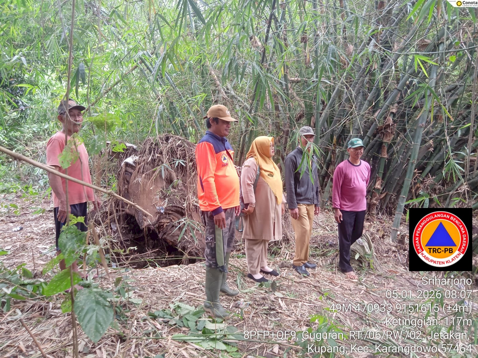 Giat Gotong Royong Pembersihan Rumpun Bambu Roboh di Desa Kupang, Kecamatan Karangdowo