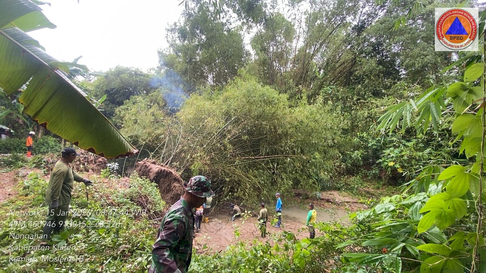 Gotong Royong Pembersihan Aliran Sungai di Kaliture Desa Nengahan, Kecamatan Bayat