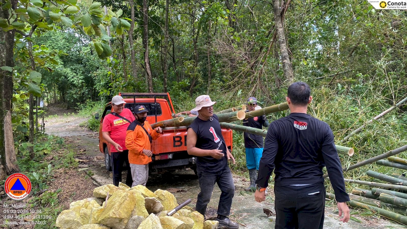 Gotong Royong Perbaikan Tanggul Jebol di Desa Bawak dan Japanan, Kecamatan Cawas