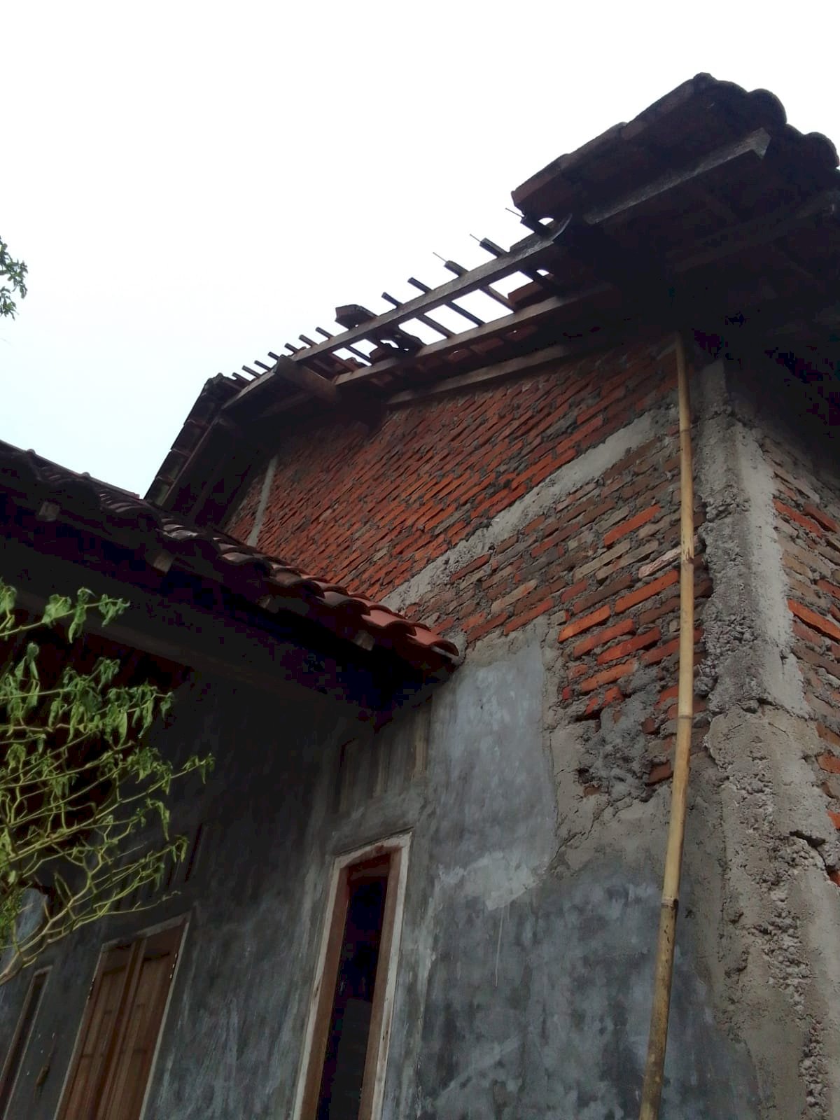 Assessment dan Penanganan Dampak Angin Kencang di Empat Kecamatan - Kabupaten Klaten