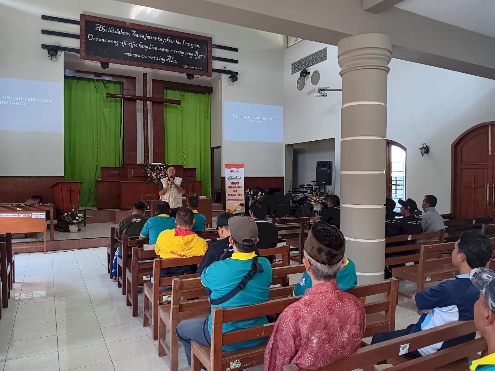Sosialisasi Mitigasi Bencana Bagi Komisi Relawan di Gereja Kristen Jawa (GKJ) Manisrenggo