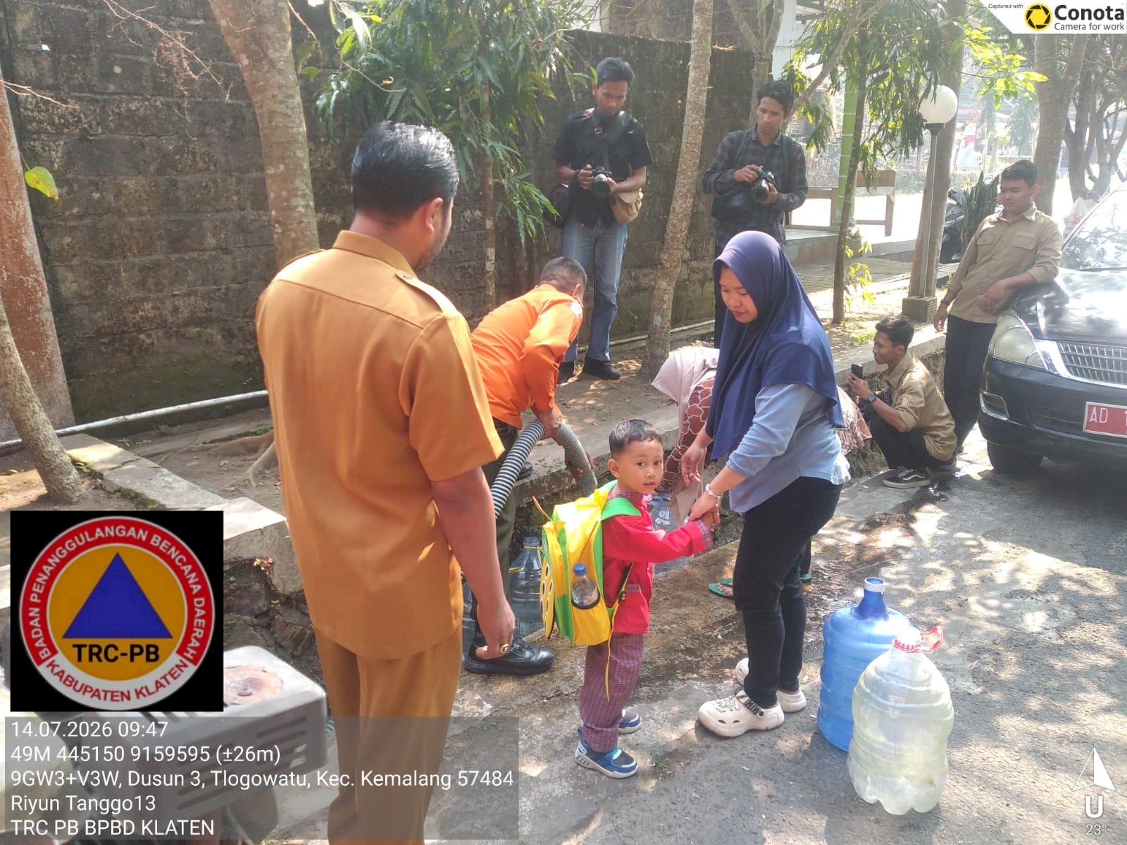 Droping Air Bersih 13 Tangki ke Tiga Desa di Kecamatan Kemalang