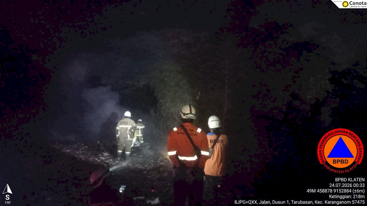 Kebakaran Sampah TPA  di Desa Tarubasan, Kecamatan Karanganom