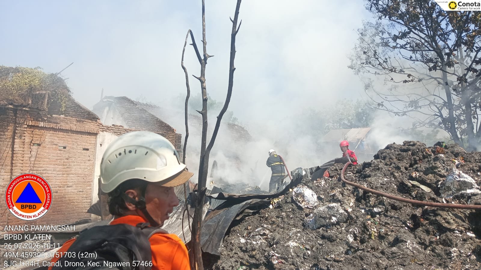 Pembakaran Sampah Tidak Terkontrol, Gudang di Desa Drono, Kecamatan Ngawen Terbakar