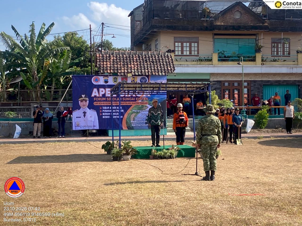 Aksi Bersih Sungai sekaligus Pengukuhan Pengurus Forum Sekolah Sungai Klaten (FKSK) di gelar di Lapangan Krokosono, Bendo, Buntalan, Klaten Tengah